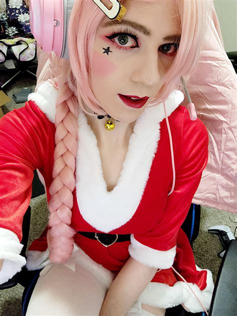 My x-mas fit! : r/femboy