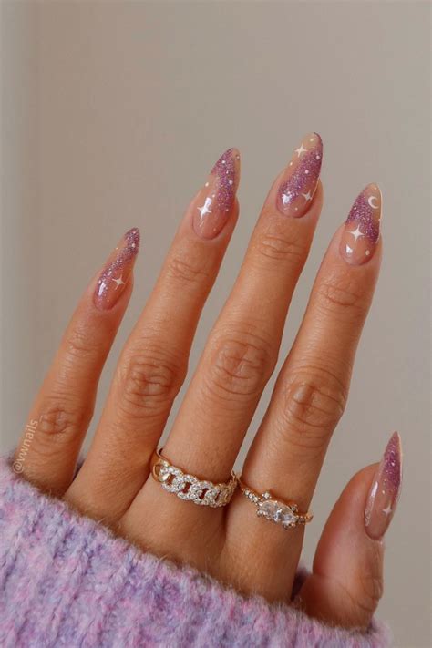 37 Trendy Winter Nail Designs To Get Flooded With Compliments