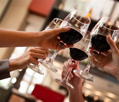 Mejores bodegas en Ibiza: un viaje por los viñedos y el enoturismo