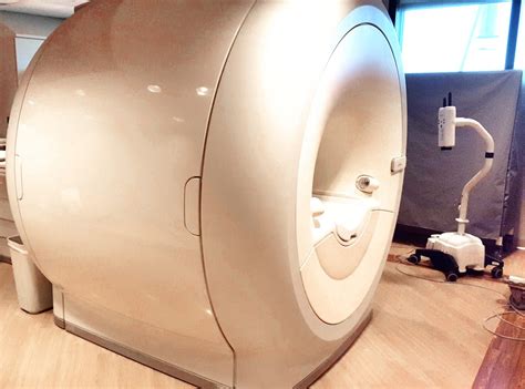 Esaote O-scan MRI - Medical Outfitters