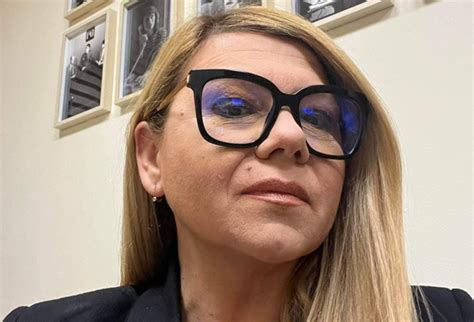 Соня Момчилова призова за съхранение на „добрите радио и телевизия ...