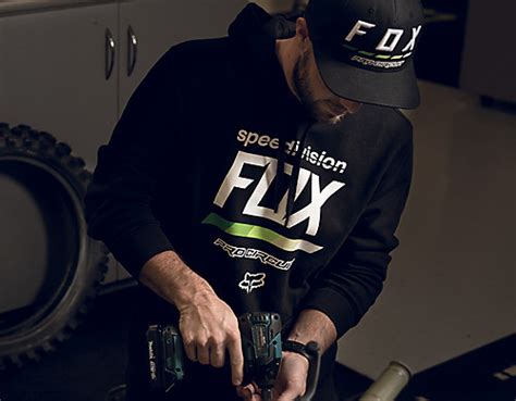 Fox Racing® Deutschland - Official Site - MX, MTB & Sportkleidung