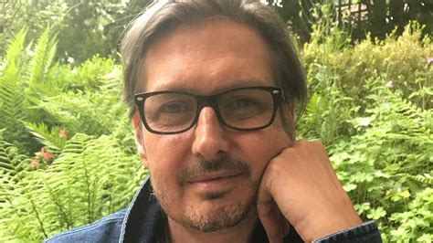 jamie crick radio broadcaster dies   bbc news