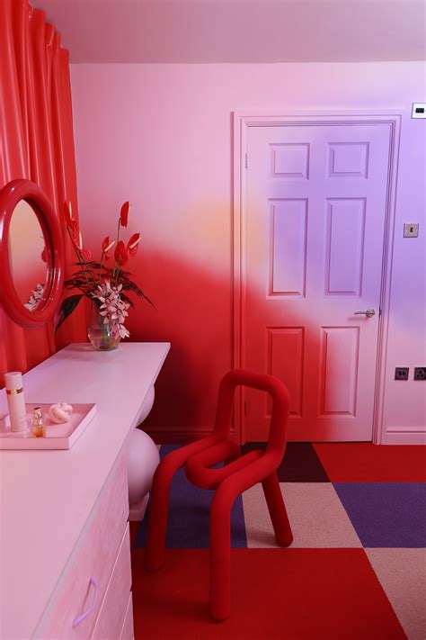 Changing Rooms Episode 6 - Colours Used | Dulux Decorator Centre