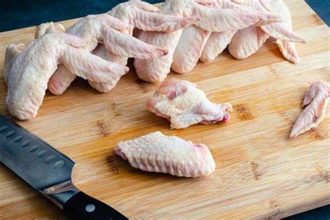 Chinese 5 Spice Chicken Wings - Recipe Review by The Hungry Pinner