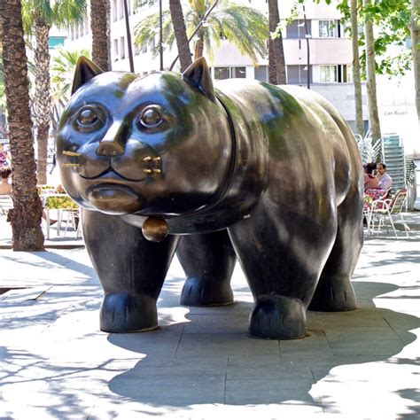 Art about volume ---Botero sculptures | Aongking Sculpture