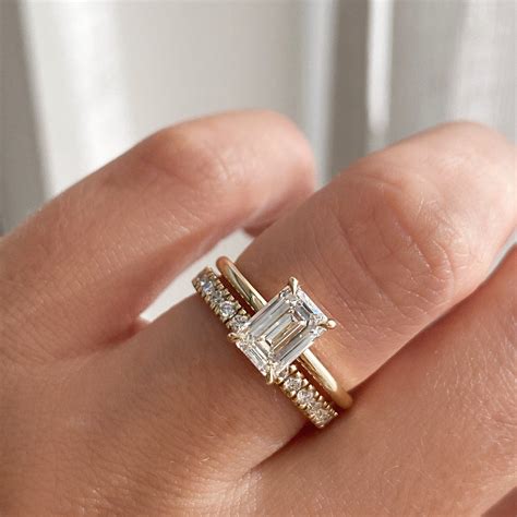 emerald ceremonial solitaire ring emerald engagement ring cut