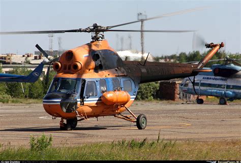 File:Миль Ми-2 5210513018, Печора RP112378.jpg - Wikimedia Commons