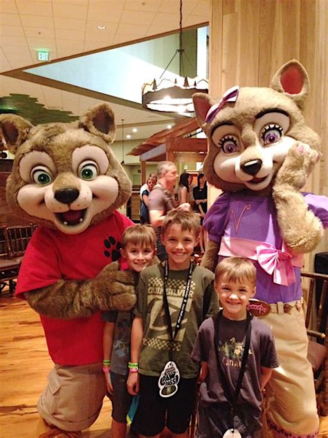 Great Wolf Lodge Characters