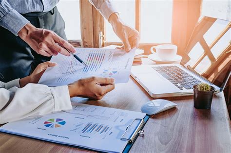 finance  audit committee midwest reliability organization