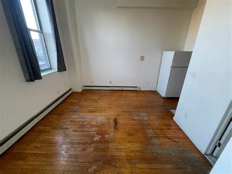 Transit Schedule for Lexington Avenue and East 53rd Street Bus Stop 5