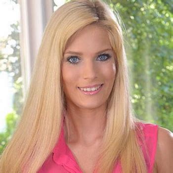 Candee Licious - Age, Wiki, Birthday, Family, Networth, Biography & More