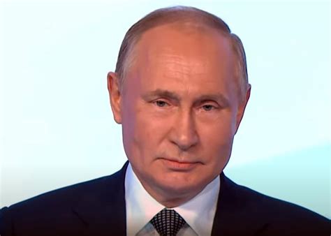 Путин объявил о конце капитализма