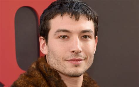 Ezra Miller - CalidaCharlay