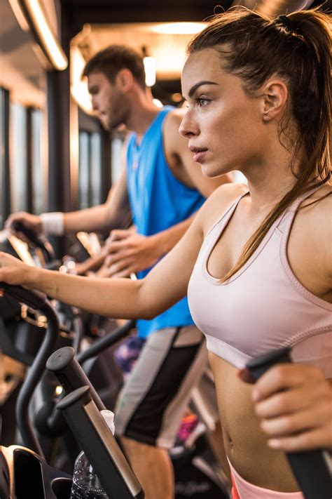 The Most Common Mistakes You Make on the Elliptical, and How to Fix