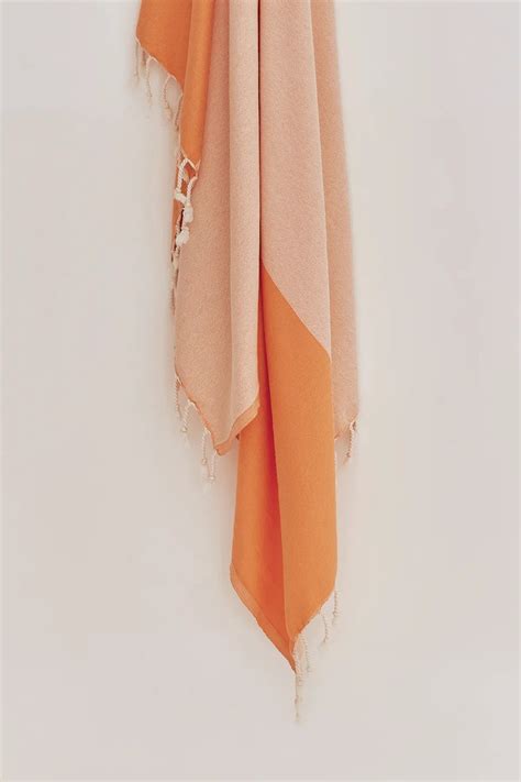 La Luna Peach – LILA N BERRY