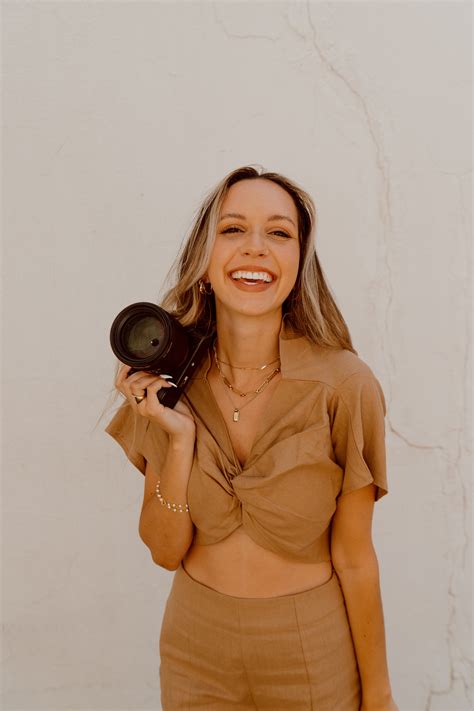 How to Start Making Money From Your Photography - Cassidy Lynne