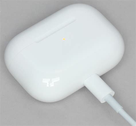 Обзор Bluetooth-наушников с активным шумоподавлением Apple AirPods Pro