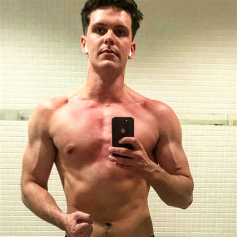 This Guy Went from Skinny Fat to Super Fit With a Simple Workout
