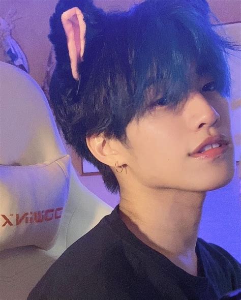 Japanese TikToker Goes Viral Due To His Resemblance To IVE's Yujin And ...