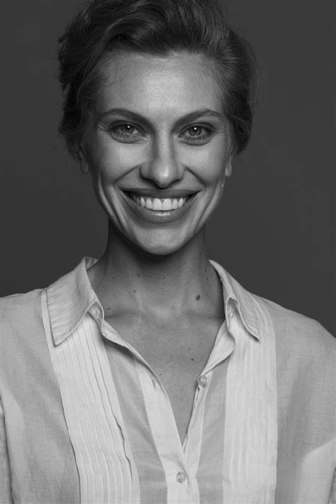 LANA RHODES : Montenegro Talents