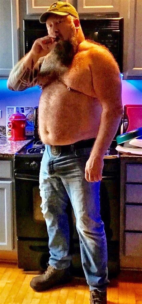 pin  troy langille  whos  daddy muscle bear men daddy