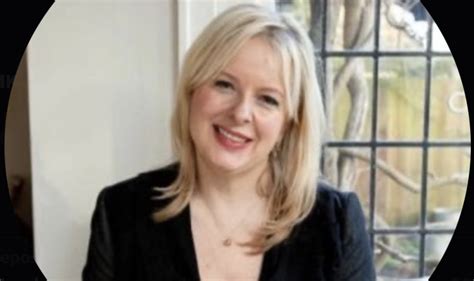 hunting  allison pearson book  film globe