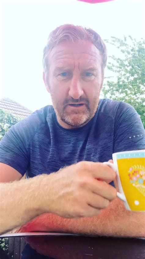 Coronation Street fans floored as Phill star shows off real accent in