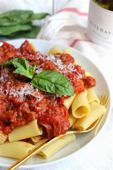 Savor Home: THE BEST ITALIAN TURKEY SAUSAGE PASTA SAUCE... EVER.