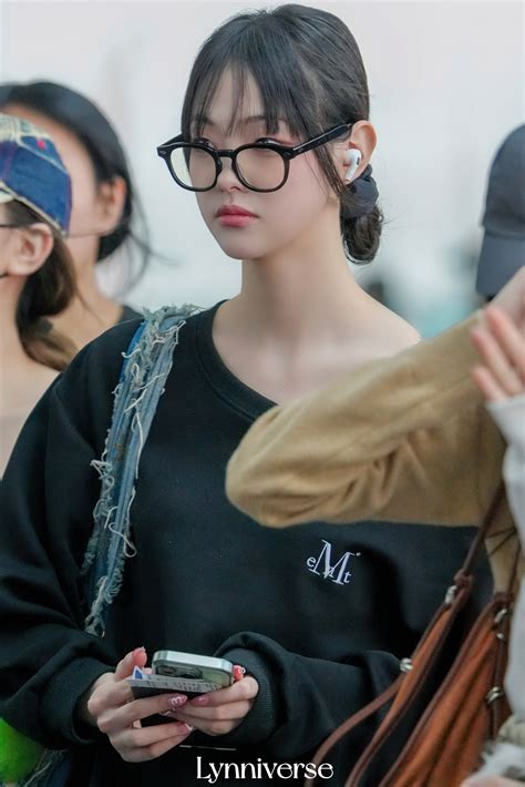 251110 Lynn at TPE Airport | kpopping