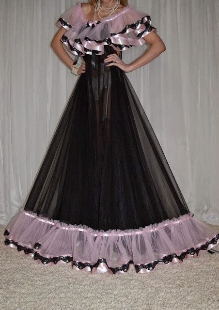 Femdom Sissy: Sissy 21 Dress Nylon Nostalgia Petticoat