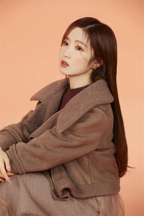 [아이즈원]titty & Co 여신급 미공개 컷 - 히토미 - 걸그룹 갤러리 - 에펨코리아