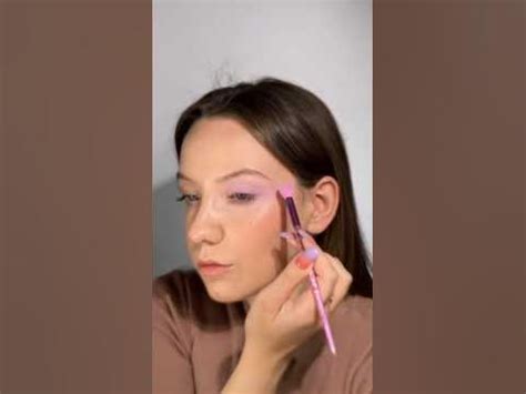 лёгкий макияж глаз // лавандовый макияж #beauty #makeuptutorial - YouTube