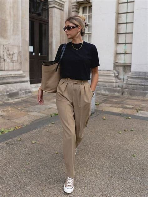 Calça Alfaiataria E Tenis - 5 Dicas de como usar calça alfaiataria com tênis +23 looks - Se a Moda Pega