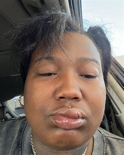 Dayjia - She still know Wsp !! | Facebook