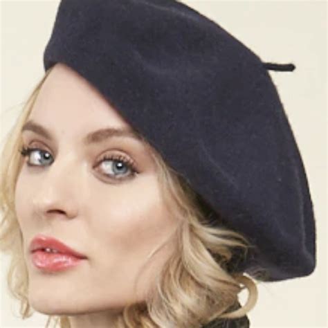 basic wool beret granville island hat shop