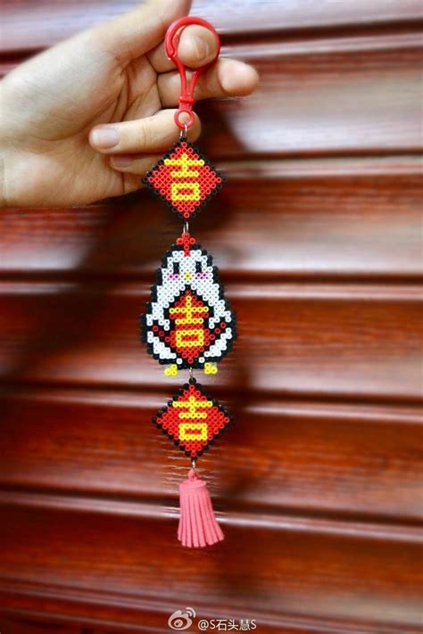 Cool Hama Beads Design for DIY Crafts