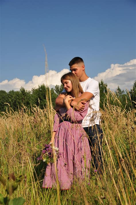 Girlfriend Galleries Photos, Download The BEST Free Girlfriend