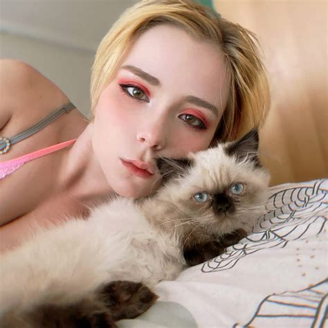 Sweetie Fox: биография и личная жизнь актрисы