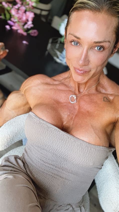 Kristina Parks (tina_trapqueen)