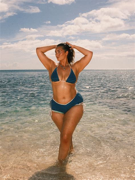 KELLEE MORAN 🧜‍♀️ (@kelleemoran) • Instagram photos and videos