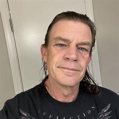 Anllela Sagra - Anllela Sagra updated their cover photo.