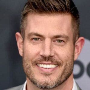 jesse palmer bio wiki age family wife net worth  bachelor nfl