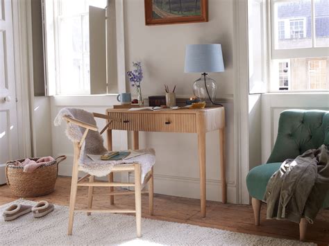 Which Wood Is Best For Dressing Table - Infoupdate.org