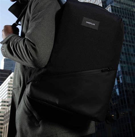 oneplus urban traveler backpack  smarter design  hassle