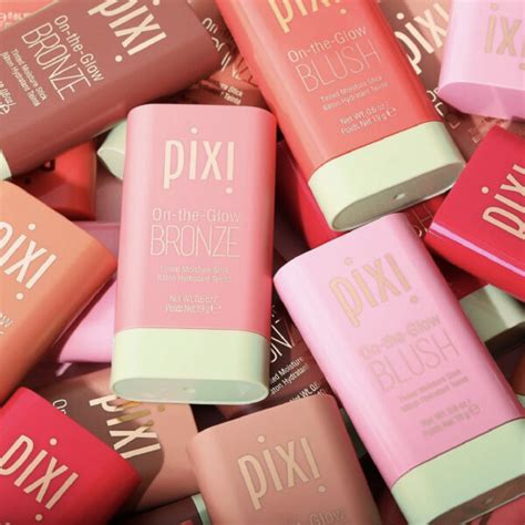 Pixi Beauty On-the-Glow Blush румяна-стик оттенок Ruby - My Beauty Fresh