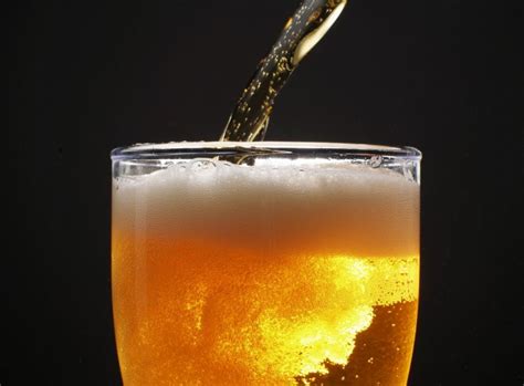 La cerveza ¿con o sin espuma? – Mundo Cerveza