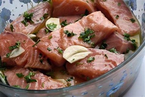 Маринад для рыбы: рецепты с фото из моркови и лука, для духовки ...
