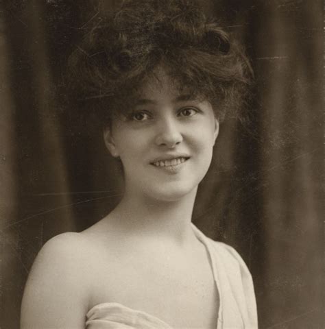 Evelyn Nesbit Swing
