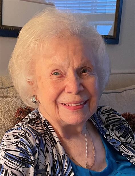 Sara Simmons Davidson - 2023 - Waller Funeral Home